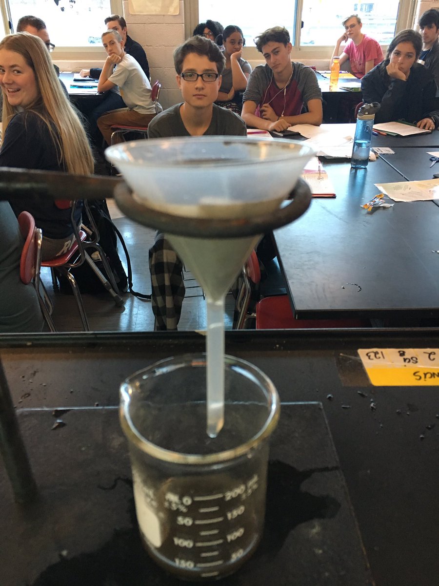 FranciScience's tweet photo. Separating mixtures today in the Great Pool Caper!  Filtration and Distillation to solve our mystery. #adventuresinchemistry #berkleydifference #mattermatters #arethoseREALpoolsamples https://t.co/Y6qa1JGNBk