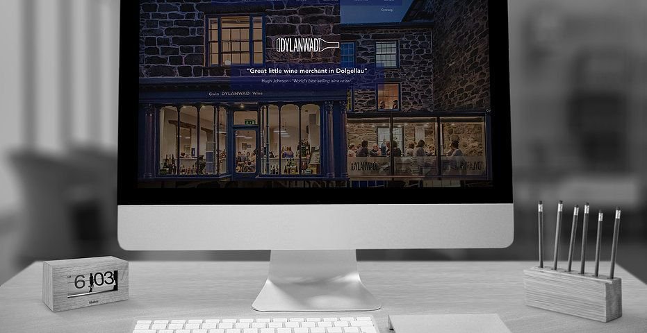We love helping businesses to get online.. ❤️❤️ Your website is your 24/7 shop window so is vital you stand out from the rest! 💥☄️ #nutsabout #websites #design bit.ly/2HAy03R