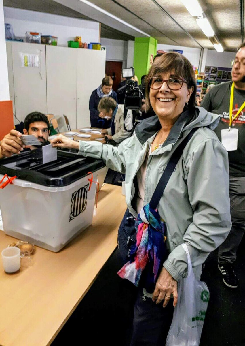NriaTort1's tweet photo. Fa un any, ven votar i ven guanyar.
ORGULL DE PAÍS https://t.co/qN4Ish9lMW