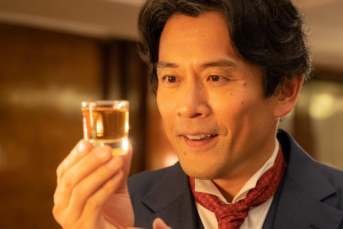 琥珀の夢のモデルは鳥井信治郎 ウイスキー開発をしたマッサンの鴨居 ドラマネタバレ