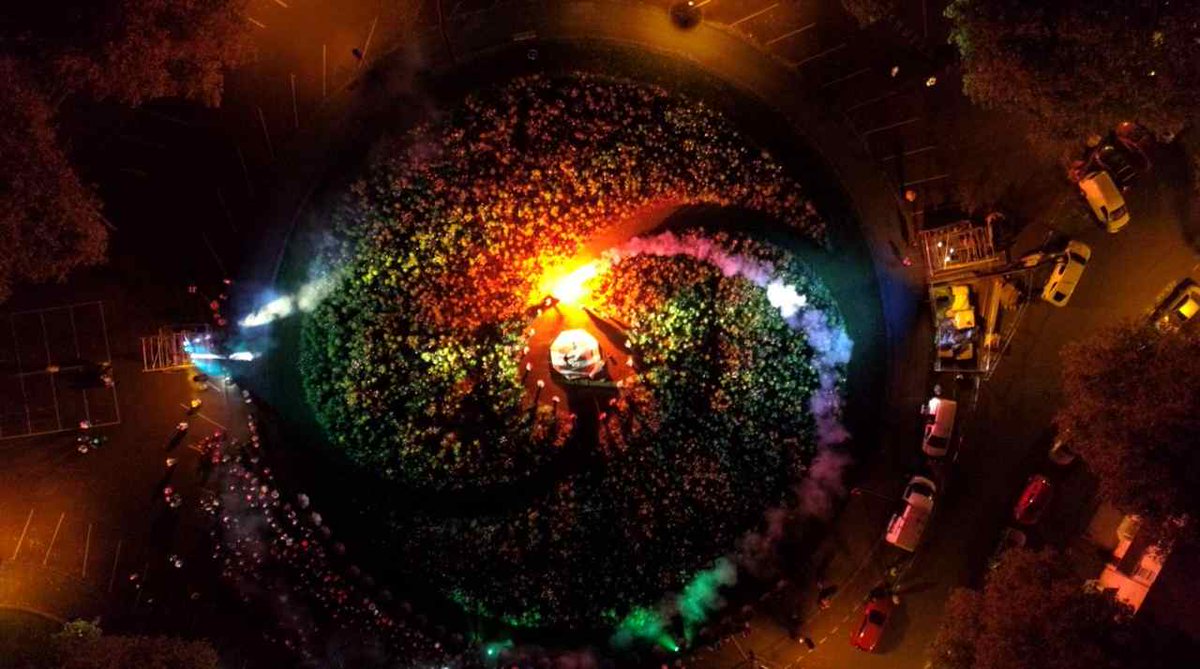 This spectacular image was taken by drone of our finale. Very fitting that it resembles a giant Yin and Yang symbol!

#NawrYrArwr <a href="/1418NOW/">14-18 NOW</a> <a href="/TaliesinSwansea/">Taliesin Arts Centre</a> <a href="/EnjoySwansea/">Enjoy Swansea Bay</a> <a href="/SwanseaFestMA/">Swansea International Festival</a> <a href="/visitwales/">Visit Wales 🏴󠁧󠁢󠁷󠁬󠁳󠁿</a> <a href="/Arts_Wales_/">Cyngor Celfyddydau Cymru | Arts Council of Wales</a> #FindYourEpic