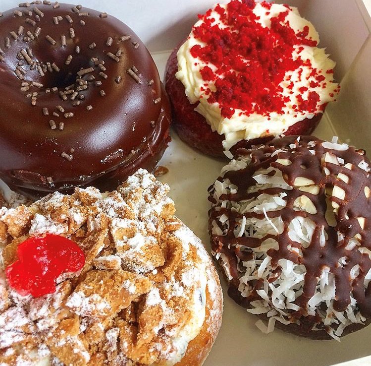 Glaze Donuts tweet media