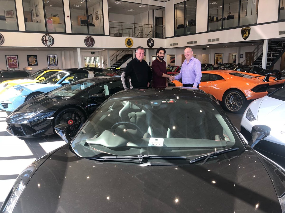 AutoBlockX's tweet photo. Have you recently converted your fiat #currency into #AutoCoins that you wish to use for #purchasing a new #car? This is your #opportunity to do so because the #AutoBlock has some new cars like the #Bugatti in their stock that will #satisfy your thirst for a new #sports car. https://t.co/ZloHCYgzsg