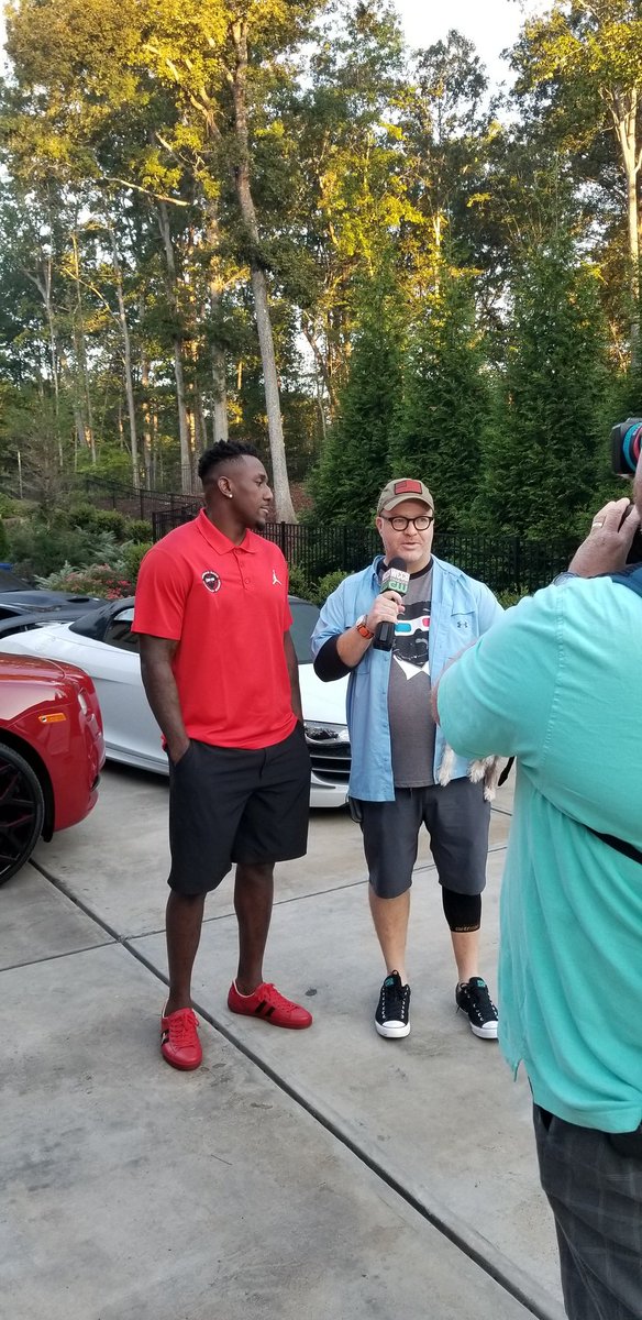 TDDDF's tweet photo. @ThomasDavisSDTM is here! #DriveForADream https://t.co/klNbLLLxi9