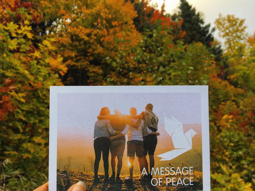 SafiaD's tweet photo. We have a chance to show our unity, let’s make it count! Join the movement as citizens of the world by sending the @UN your #PeacePostcard ✌️🕊Visit https://t.co/N7XmrPwu8L to share your views on how travel helps to create peace #SleepforPeace @Hostelling @FTJYTF https://t.co/sG7IqiSVVs