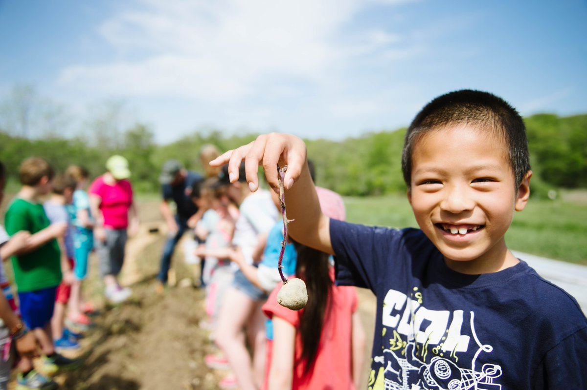 Throughout October, we're celebrating Farm to School Month and the many ways our Farm to School programs benefit students, teachers, parents &amp; producers. #F2SMonth