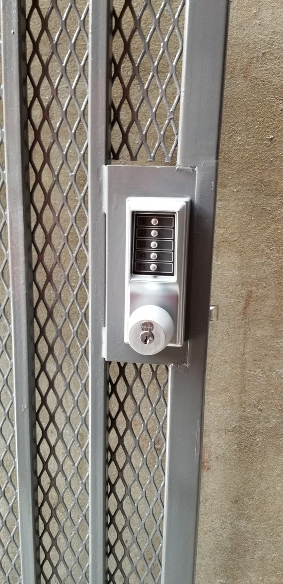 NonStopLocks's tweet photo. Here, one of Nonstop Locksmith and Security Solutions lock installation experts seamlessly installed a mechanical keypad Simplex lock onto a metal gate. https://t.co/zH75XlOZZ4 312-929-2230 #SimplexLock #SimpleLockInstallation #Chicago #Locksmith #LocksmithNearMe #ChicagoLocks https://t.co/EPusZkOQoC