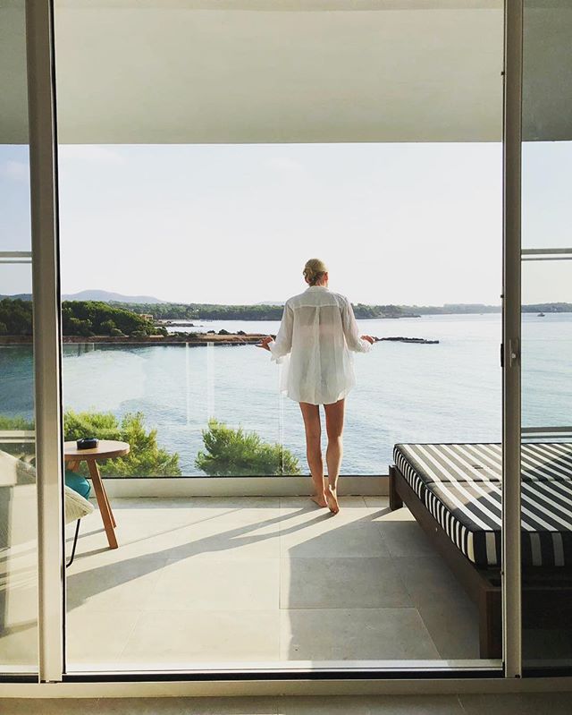 Loving Monday is easy. Image: <a href="/ajb/">ajb</a>.x #MondayMotivation #Fuerteventura #Travel