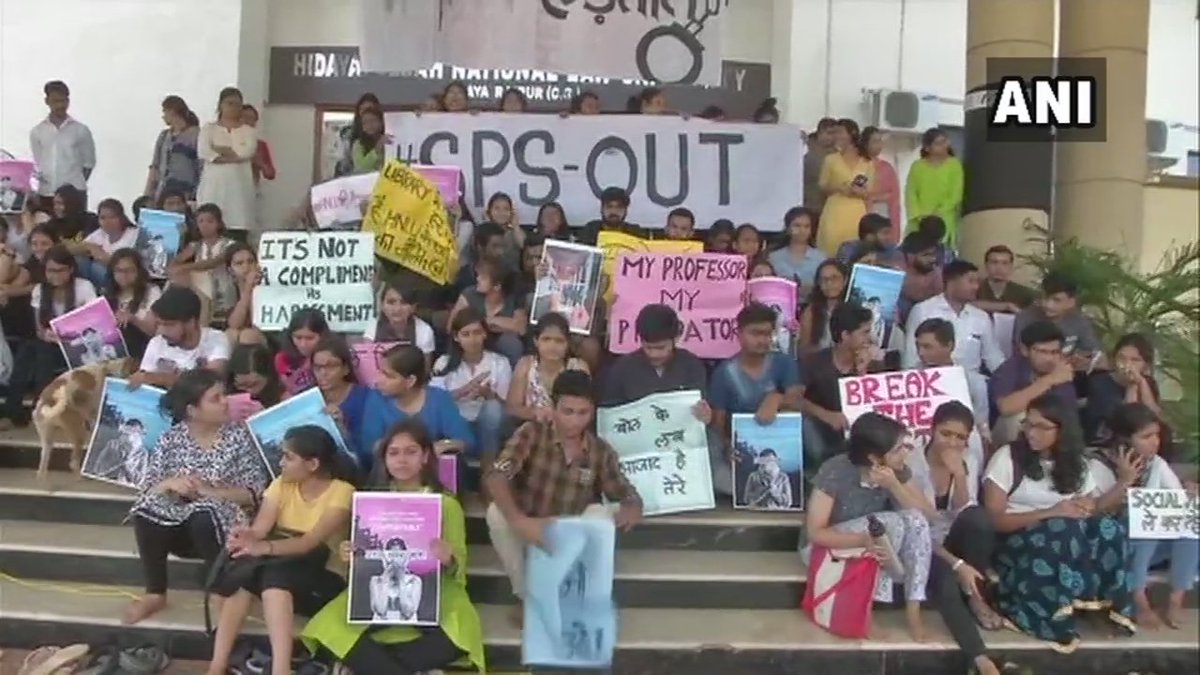 ANI's tweet photo. Chhattisgarh: Students of Hidayatullah National Law University (HNLU), Naya Raipur sit on hunger-strike demanding resignation of the University vice-chancellor over non-addressal of sexual harassment complaints and financial irregularities in the University among others. https://t.co/mXYjqMkIKK