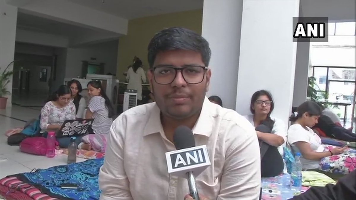 ANI's tweet photo. Chhattisgarh: Students of Hidayatullah National Law University (HNLU), Naya Raipur sit on hunger-strike demanding resignation of the University vice-chancellor over non-addressal of sexual harassment complaints and financial irregularities in the University among others. https://t.co/mXYjqMkIKK