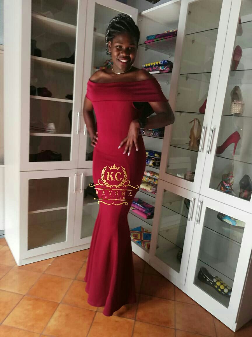 KeyshaCouture's tweet photo. Your Image is our priority and that's why we are all out to ensure that you dazzle in your outfit!  

Maroon long off shoulder dress is available for all sizes! Shop today.  

Visit us in Ganjoni behind Posta Ndogo or call us on 0728 871 931 / 0723 200 599. https://t.co/cKpngmhA54