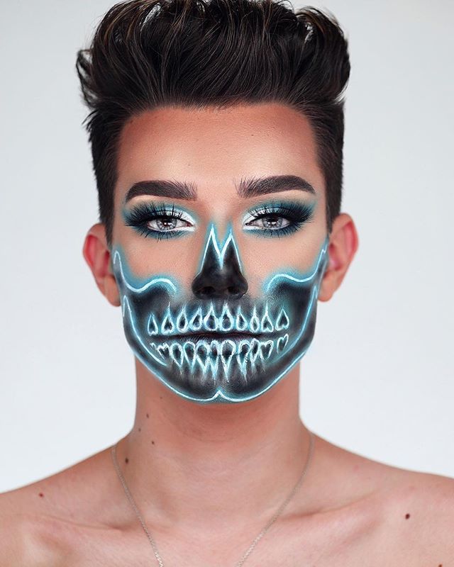beautybay's tweet photo. September 30th vs. October 1st 💀@jamescharles https://t.co/XupmWoLLZp