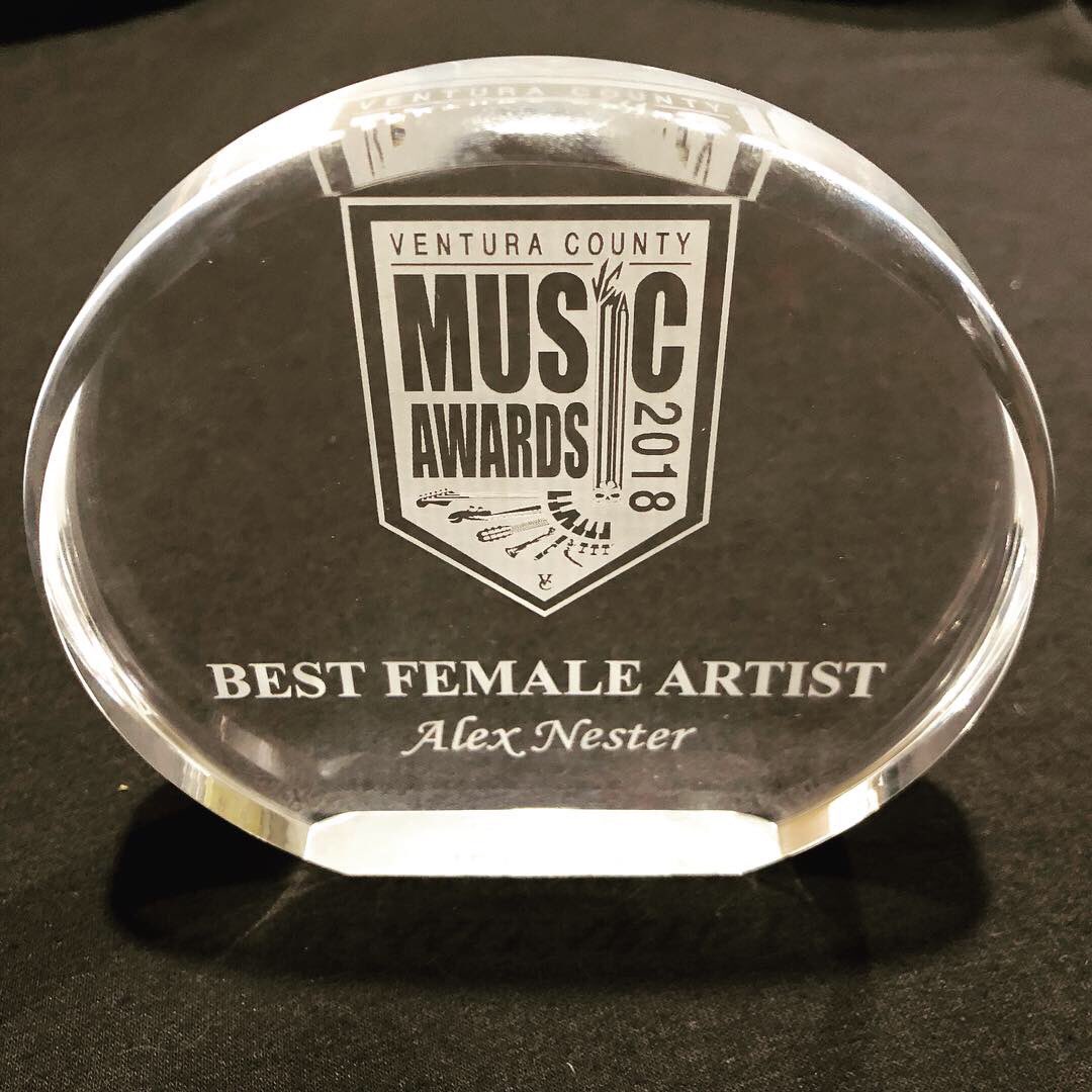 AlexNesterMusic's tweet photo. So this happened tonight... #vcmas #venturacountymusicawards #bestfemaleartist #vocalist #noautotune #waytoocool @coso_live @levityoxnard @copperbluesoxnard @venturacountymusicawards β€οΈπΆβ€οΈπΆβ€οΈπΆ https://t.co/I8Uvrfdx1H