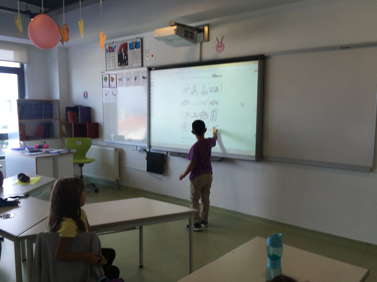 ZeynepElikesik's tweet image. Reading time 📖 📚 with 1B #monday #MondayMorning #razplus