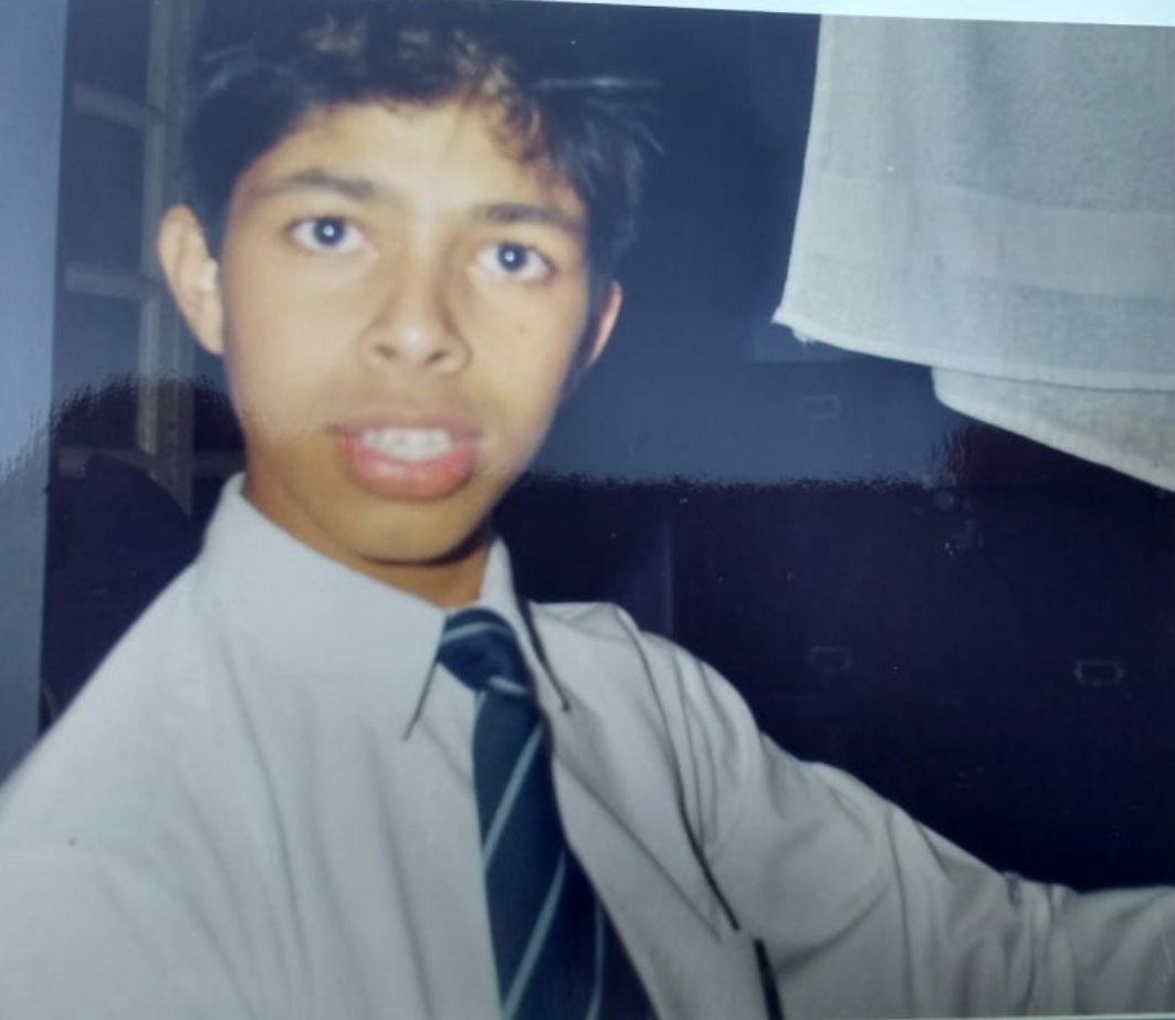 specsofgold's tweet photo. When #Dhruv cleared the #RIMC exam, my dadaji was very proud &amp; christianed him #kaptaansahib &amp; said he was the #shaan of the village. He would have been a LT. Colonel today, gave his life as #MajorDhruvYadav but will forever remain #kaptaansahib in our village. https://t.co/pzUdOHXLv9