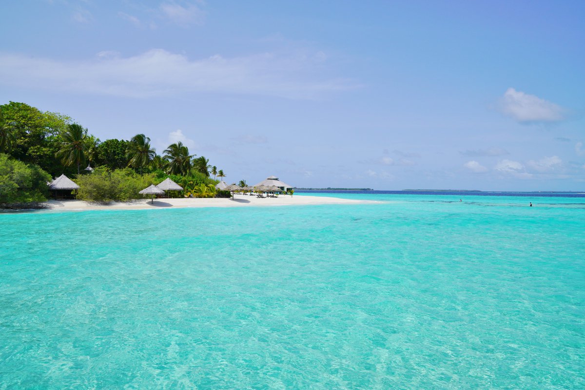 Kihaa Maldives - a small slice of paradise. #Maldives #paradise #kihaa #kihaamaldives #amazing #islnad #honeymoon #honeymoonisland #beacholiday #amazingbeach