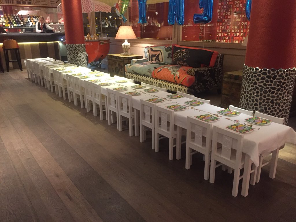 SqaudTrend's tweet photo. RT @Occasions_pim: Our tables and chairs all set up at the lovely @Ham_Yard for Theo’s #safari themed birthday party 💚🐾🦁 #tablesandchairs #childrenstableandchairhire #safariparty #londonhotels #londonevents #occasionspartyshop #bespokeparties #london… https://t.co/vNyWTSt39E