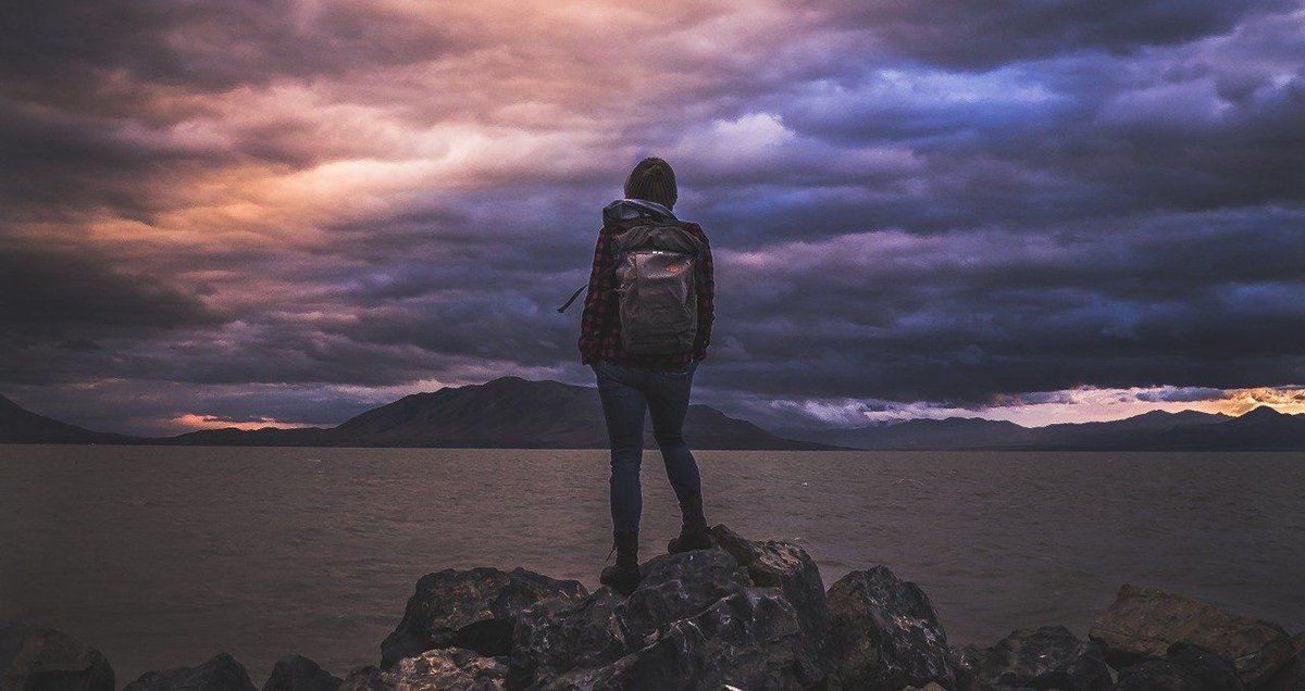 ashstewart11's tweet photo. Interesting read: #Digital Nomads Are Growing Up: Anywhere Workers Define The Future Of The Workforce via @B2Community #FutureOfWork https://t.co/h3kbytOiev https://t.co/o7Ctk542LF