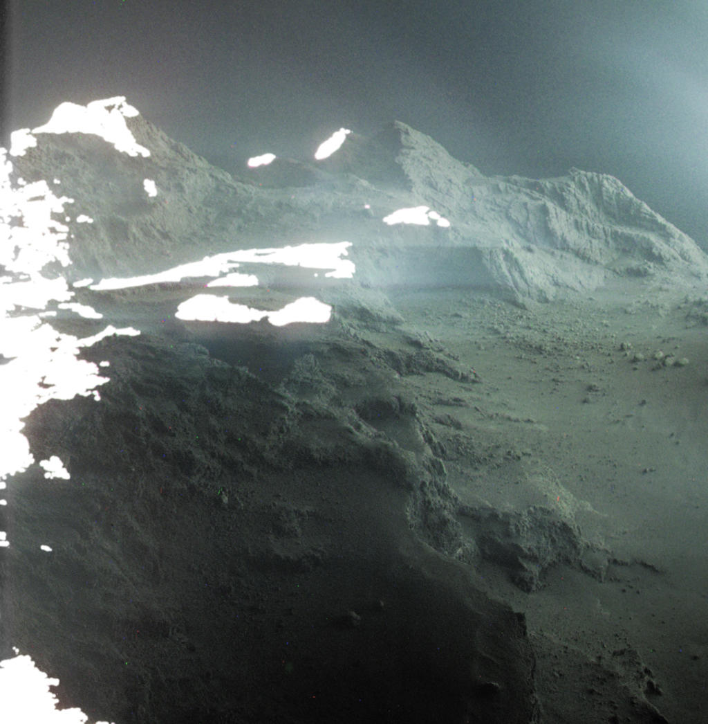 #Space #Science #ImageOfTheWeek: An evocative image of Comet #67P taken by #Rosetta's OSIRIS camera 22 Sep '14. Two years later, on 30 Sep '16, Rosetta concluded its trailblazing mission. The image was selected from the  archive &amp; processed by <a href="/landru79/">landru79 Jacint Roger</a> 👍esa.int/spaceinimages/…