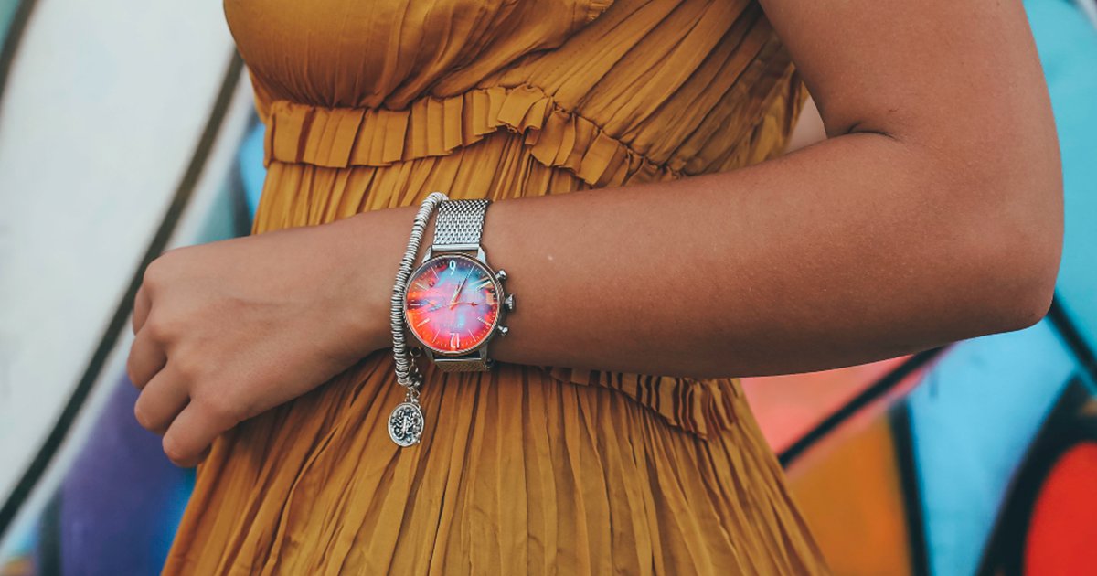 welderwatch's tweet photo. Top off your style with some colors!💃 Thanks 📷 @taniabdarling for the #outfitmood ! #shareyourmood #welderwatch https://t.co/KRaSuxzy05