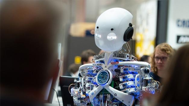 comp_aut's tweet photo. Auf der @hannover_messe 2019 wird das Thema 'Künstliche Intelligenz' (#KI) verstärkt in den Fokus rücken. Der Veranstalter - die #DeutscheMesse - hat das #Leitthema bekannt gegeben: 'Integrated Industry – Industrial Intelligence': https://t.co/e7qmcMIQ5o       #hm19 https://t.co/ZileCsF32h