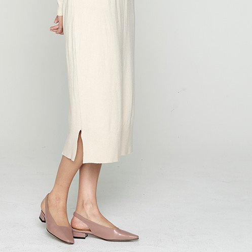 ownair_jp's tweet photo. * 18FW NEW ITEM *
.
■ vネックニットロングワンピース【全5色】 ¥3,600(税込)
■size : free
■colors : yellow/ chacoal/ gray/ beige/ black
.
商品検索>検索条件>“商品コード”>P00000QK
.
#ownair#ownair_jp#OWNAIR_style#OWNAIR_ootd

https://t.co/qSkizCrLrl https://t.co/w5CCc1ZEPS