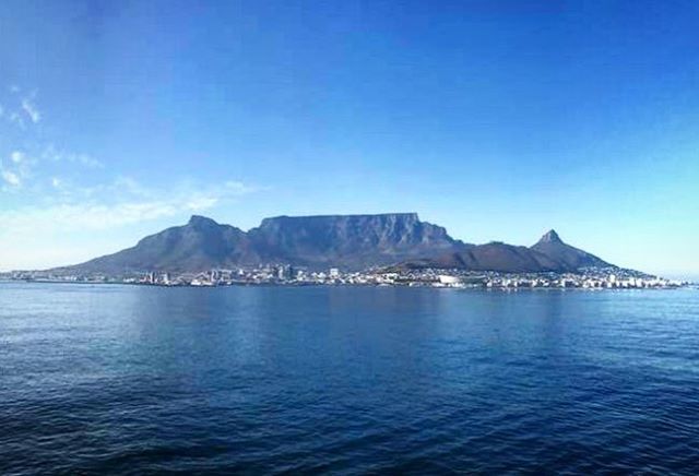 troublestravels's tweet photo. Cruising around Cape Town. South Africa.
.
.
.
#capetown #capetownsouthafrica #southafrica #cruising #travelwriter #travelblogger #travel #instatravel #travelgram #tourism #passportready #wanderlust #ilovetravel #instatravelling #instavacation #instapassport #postcardsfromth… https://t.co/wdZBBKTTYy