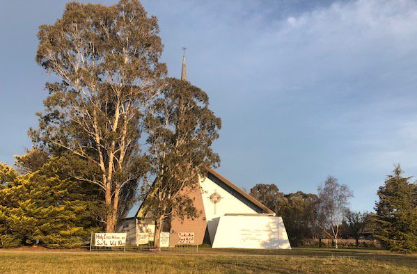 revtimwatson's tweet photo. Happy to announce that I've just been appointed Rector of the Parish of Holy Cross, Hackett, in Canberra, Australia. We'll move before Christmas, &amp; I start the new role in January 2019. It's an exciting move, and a step of faith – we're looking forward to the adventure! https://t.co/eBcryU0puP