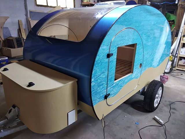 tinycamper_eu's tweet photo. There is not much left until the finish line 🛠️
#moselle #tinycamper #teardrop #teardroptrailer #minicaravan #minicamper #newtinycamper #newdesign #lithuania️🇱🇹#luxembourg🇱🇺 https://t.co/vGNhQ6Ay5U