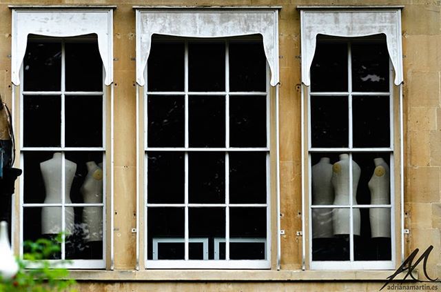 thelostdreamer's tweet photo. Phantom Threads.
.
.
.
.
#bathcircus #bath #architecture #somerset #england #design #circus #bathcity #bathuk #uk #bathengland #royalcrescent #georgian #urban #igersbath #visitengland #visitbath #bathroyalcrescent #britain #bathsomerset #aquaesulis #geor… https://t.co/9Pq1f8nTIY https://t.co/mcdRZbEdCI