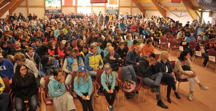 neveitalia's tweet photo. Grande festa a Sappada per il Comitato FISI Friuli Venezia-Giulia #fisifvg @fvglive @ComitatoFVG @AlteDolomiti #ud #racingski #SportEvents @genionoborder #1Ottobre #racingesciclub https://t.co/fOXr9WdbHN https://t.co/Iy0MBiEIpy