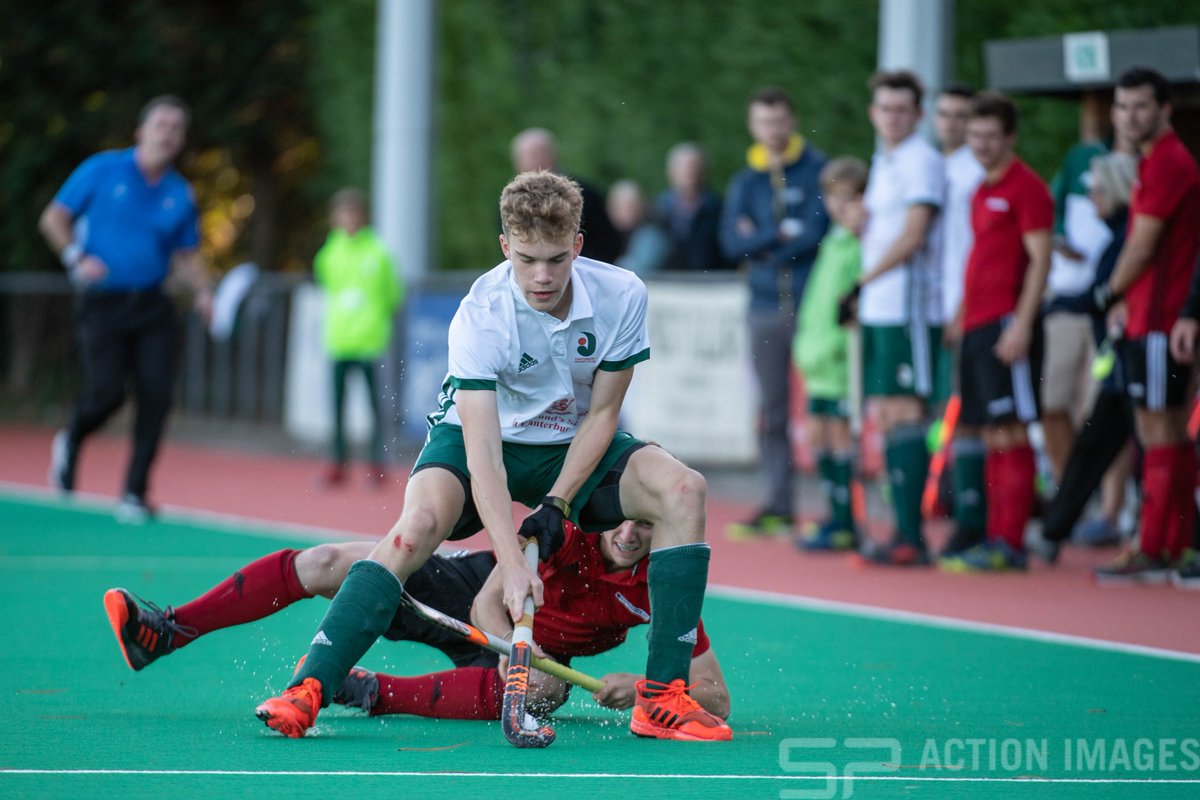 SPactionimages's tweet photo. Pics from @CanterburyHC narrow 2-1 win v @SouthgateHC  in @EnglandHockey #MHL #Eastconference https://t.co/HPGUfkEAb4 #hockey #fieldhockey https://t.co/pEHIFap15r
