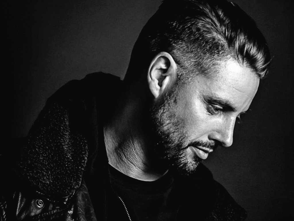 🎶Happy Birthday To You, Happy Birthday To You, Happy Birthday Dear @officialkeith Happy Birthday To You! 🎶😘💖🎈🎁🎂🍻🎉 #HappyBirthdayKeithDuffy