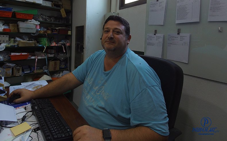 Pripimar's tweet photo. Cuando el compañerismo se convierte en amistad. Cuando sabes que cualquier objetivo es fácil de conseguir y, además, existe una empatía que se palpa. Pues todo esto y más, nos lo ofrece nuestro compañero Pablo 😀
!Muchas felicidades Compi 🎂! 😊
#Pripimar, S.L. https://t.co/ciX1BxaKu9