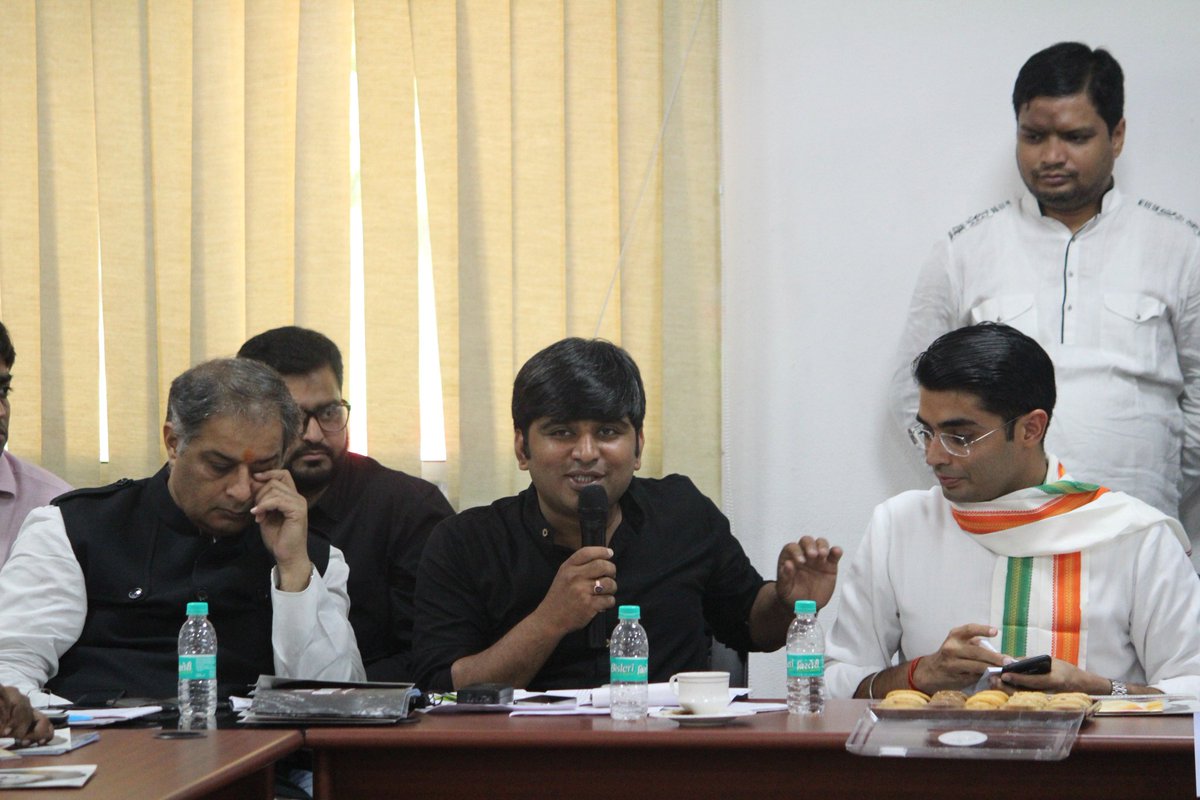 pandey_amrish's tweet photo. Dear Sh. @JaiveerShergill ji. Your active participation as Guest Speaker at the IYC National Media Training Workshop was extremely useful for young media/research coordinators.
Team is motivated to interact and learn from you on regular basis.. https://t.co/NYydbo7cvY
