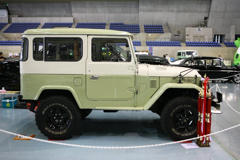 Congratulations!
★SUPER WEEKEND 2018★
- SPECIAL MOTOR SHOW Award -

【BEST DOMESTIC -CAR-】
昭和57年式 LAND CRUISER 40
堀川 様

その他受賞車両は以下サイトをご覧ください。
superweekend.jp/motor-show-awa…