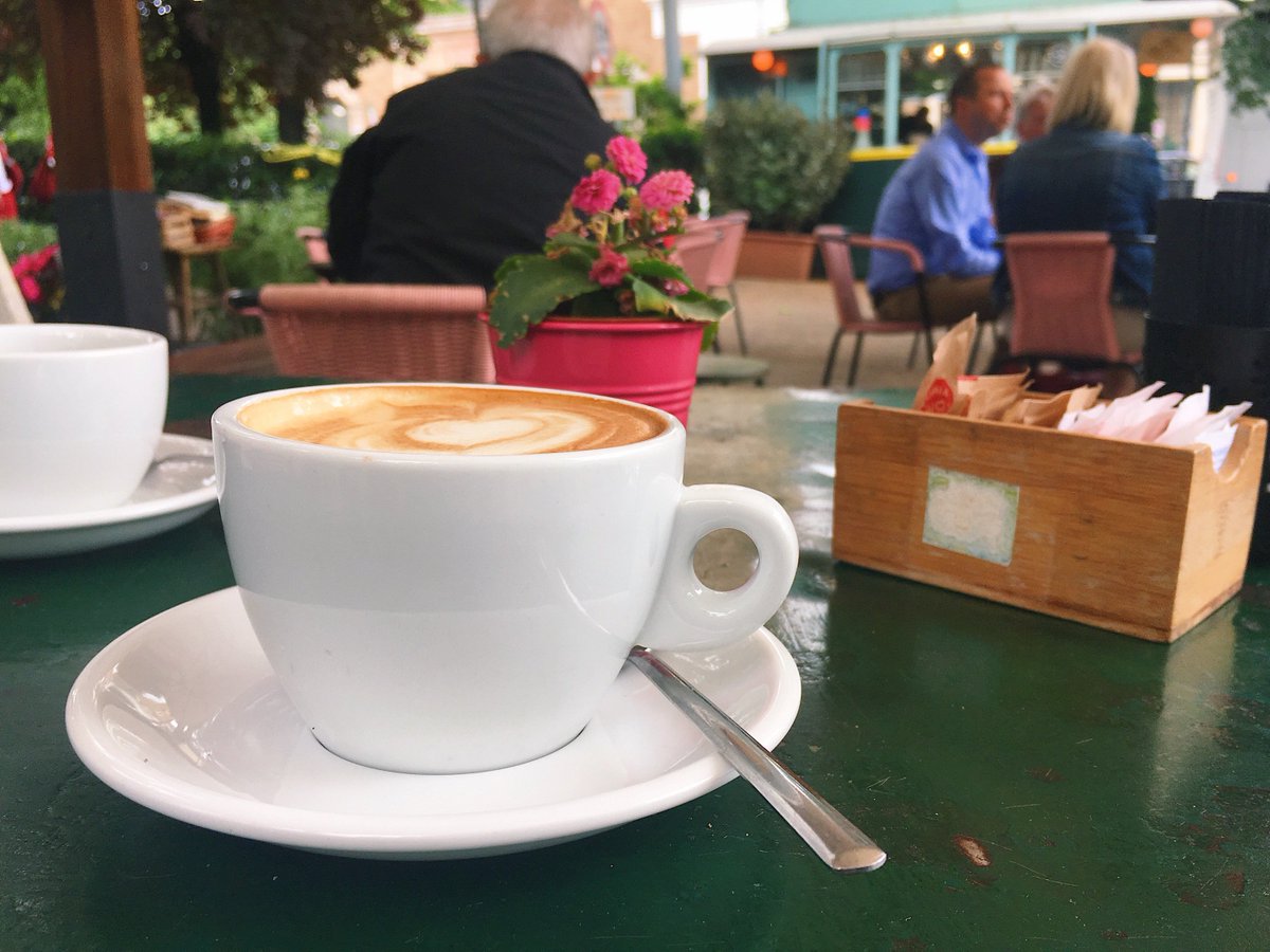 I haven't yet adopted the Italian habit of 5 espressos a day but when I do indulge I make it count. Click the link for my favourite coffee shops in Rome 👉  bit.ly/CoffeeinRome via <a href="/CultureTrip/">Culture Trip</a> #InternationalCoffeeDay