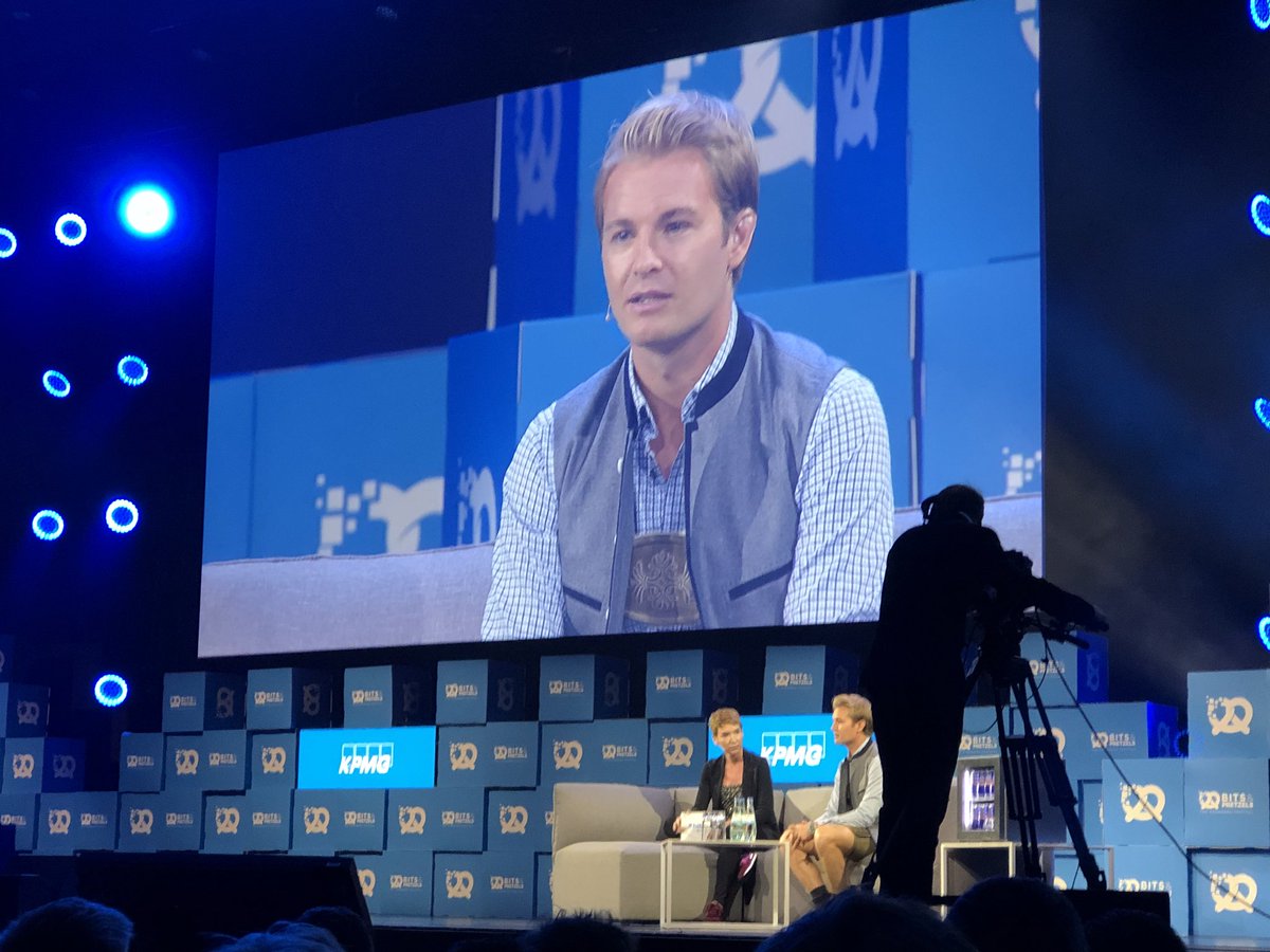 lars_digital's tweet photo. „better life - better performance“, „let‘s push together“ @nico_rosberg #bits18 https://t.co/8aQu2hyOLu