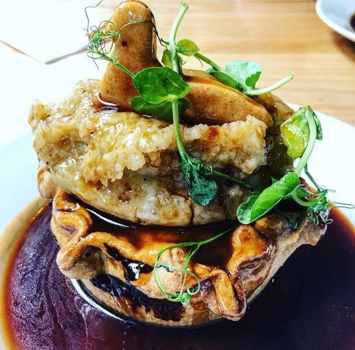 PieandAleMcr's tweet photo. Welcome #October1st it’s #MondayMotivation to eat pie #piedeal buy two and pay just £1 for your second #changingpiehistory https://t.co/8yQkqScGrP
