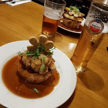 PieandAleMcr's tweet photo. Welcome #October1st it’s #MondayMotivation to eat pie #piedeal buy two and pay just £1 for your second #changingpiehistory https://t.co/8yQkqScGrP