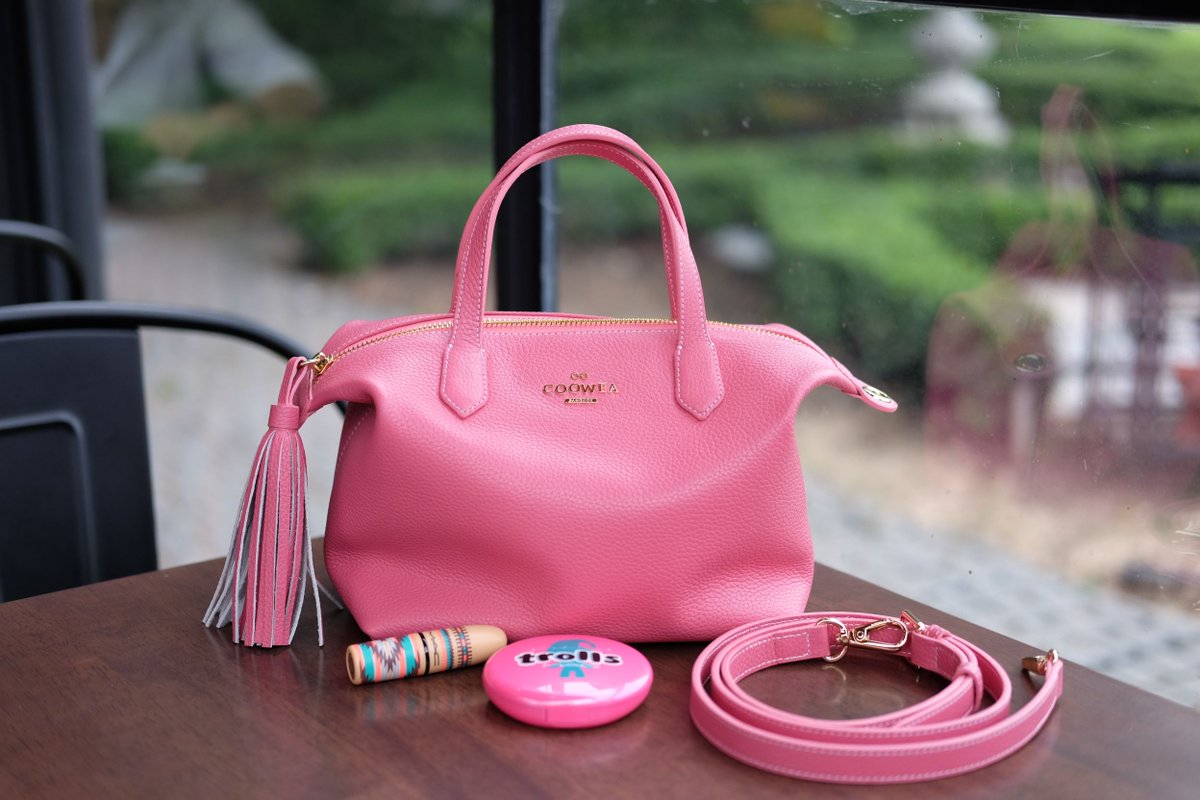 coowea's tweet photo. น้องมิว สี Sakura pink ใบนี้ born to be มาเพื่อคุณหลินโดยเฉพาะ น่ารักมากๆ เลยค่ะ ^_^
#pinklover #CWMiu #CWReview #Coowea #Cooweabag https://t.co/wJlg8D8KlV