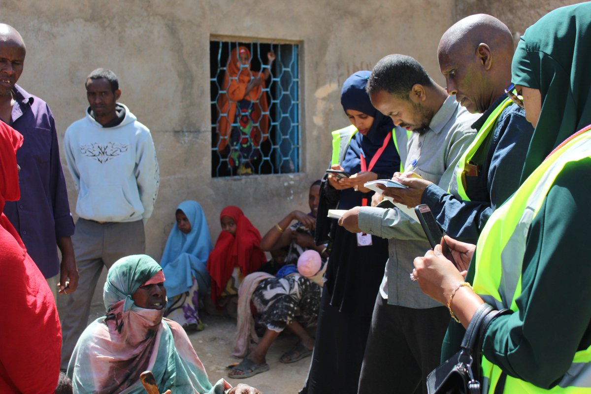 ccbrs5's tweet photo. Sanaag Mission by CCBRS team has completed. In total 90 Individuals for  40 HHs were assessed and  received hygiene kits. they have also received PSS by the professional psychosocial workers. CCBRS/UNHCR Project Fund. https://t.co/sTgpThS9EL