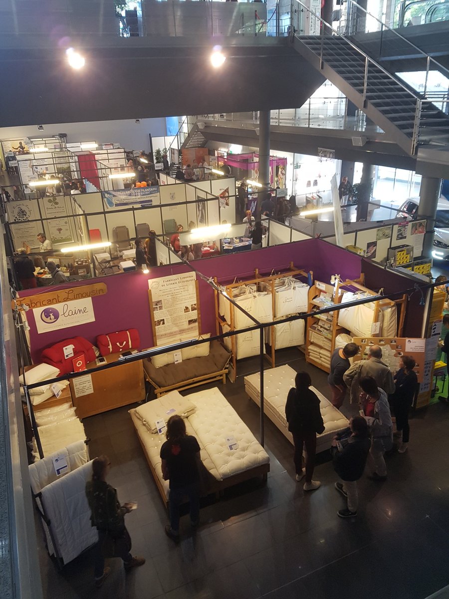 ArtboisContact's tweet photo. super week rend au #salon du #bio avec #verybio
#rénovation bioclimatique avec #velux et #biofib
avec #artbois aménageur de #combles #Tours https://t.co/e1qm9V8eCv
