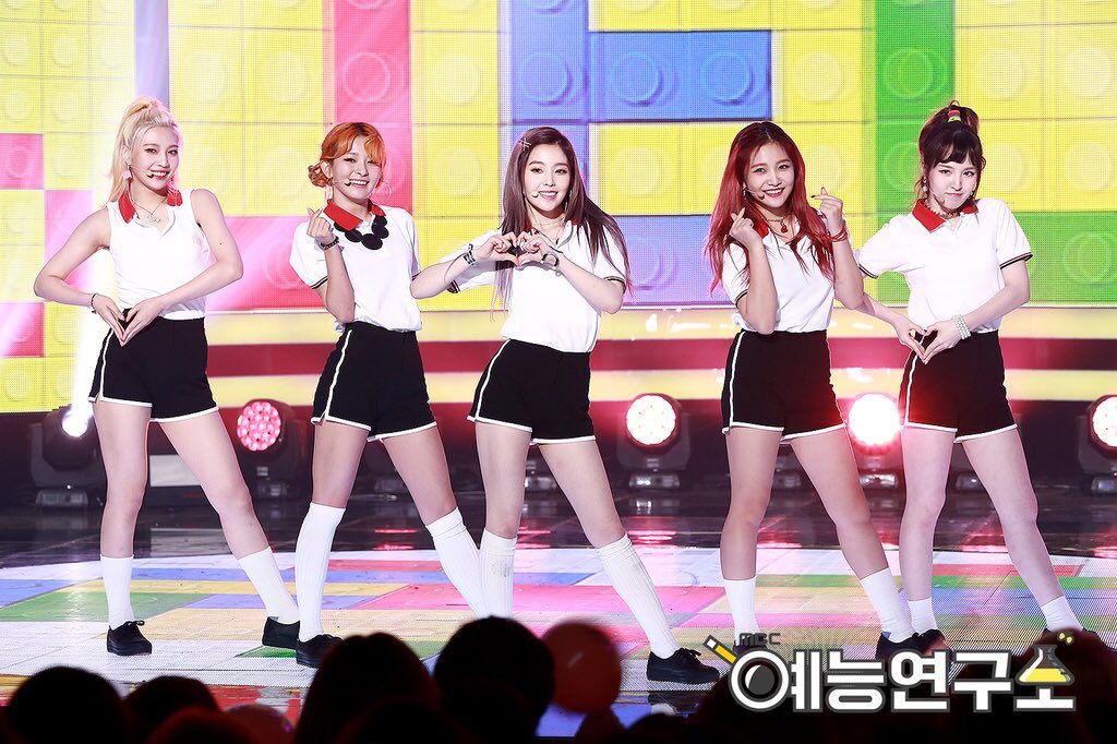 n년전 오늘의 아이린 봇 tweet media