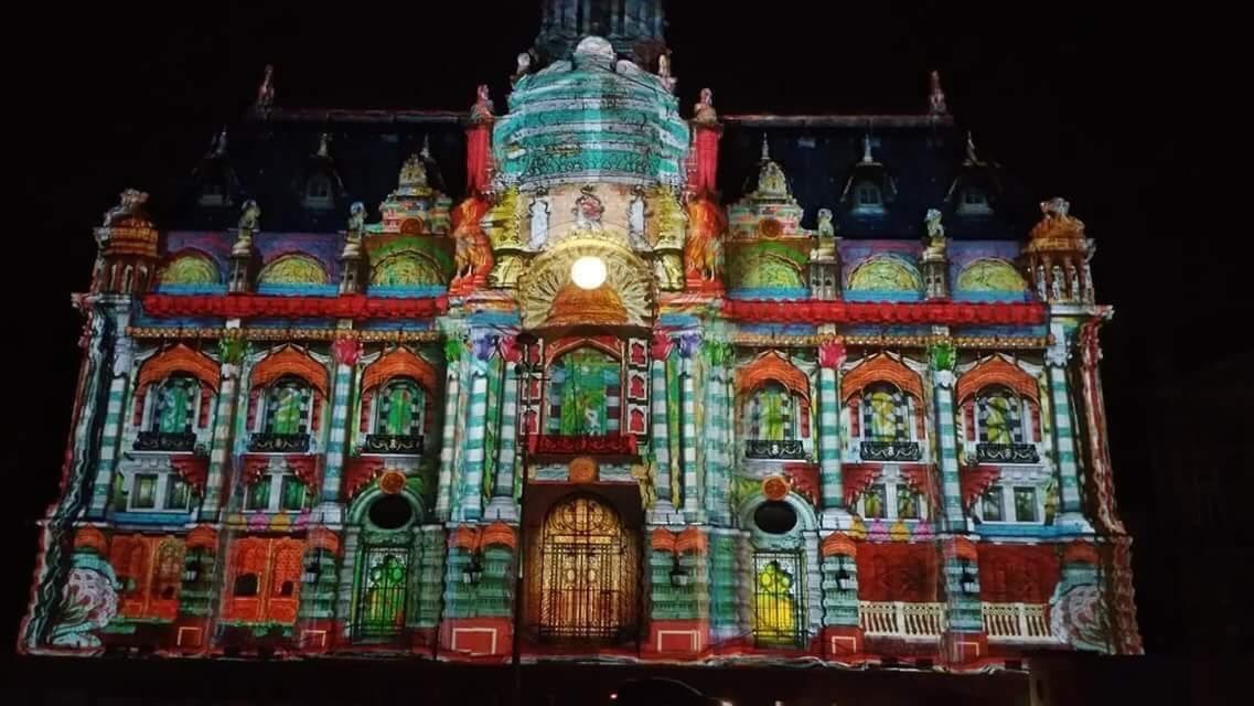 videlioinfo's tweet photo. 22 minutes d’histoire et de féerie tous les vendredis et samedis pendant 3 semaines à #roubaix grâce à l’artiste Xavier De Richemont #mapping & #son by #videlioevents https://t.co/cT4sJgxow5