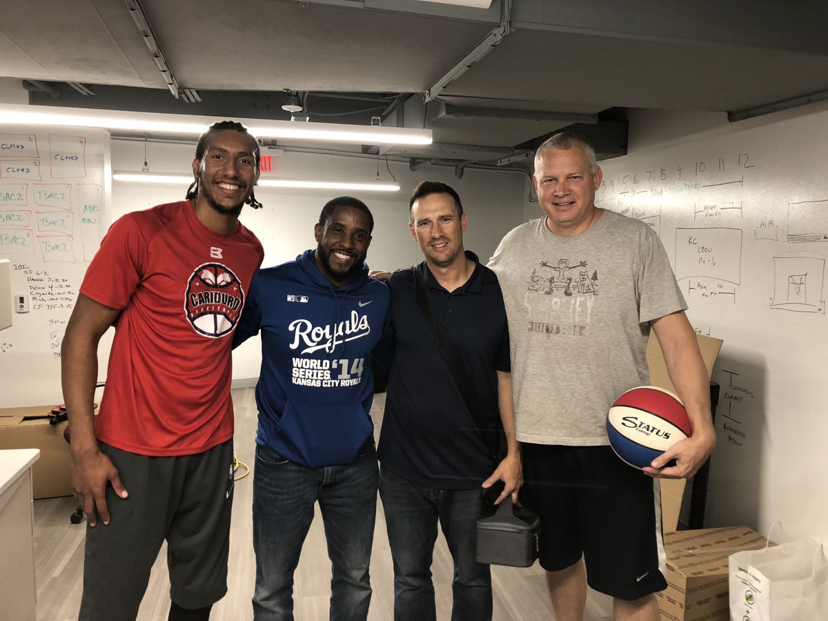 HyVeeArena's tweet photo. This week's #SundaySummary left us feeling #Grateful.
#Blessed #Grateful #WeLoveYouKC #BBBS #KU #Basketball #BlueChipWrestling #CoolBeansKC #HendersonEngineers #KansasCitySuperstars #GrandOpeningIsThisWEEKEND
#AREYOUREADY?!?!?!?!?!?!?!?!?
https://t.co/bK5SnkThX3 https://t.co/fEMIXTKevY