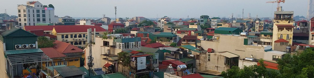 Lauriex's tweet photo. New Blog Post!
💧🥚🍺🍿🛵🍃
.
https://t.co/G7NY6zhvdL
#blog #blogger #travel #travelblogger #adventure #Hanoi #food #Vietnam #digitalnomad #travelgram #instatravel #traveling #streets #asia #beer #Vietnam #exploremore #foodblogger #europetoasia #newadventures #dontdrinkthewater https://t.co/hd9T9RliHa