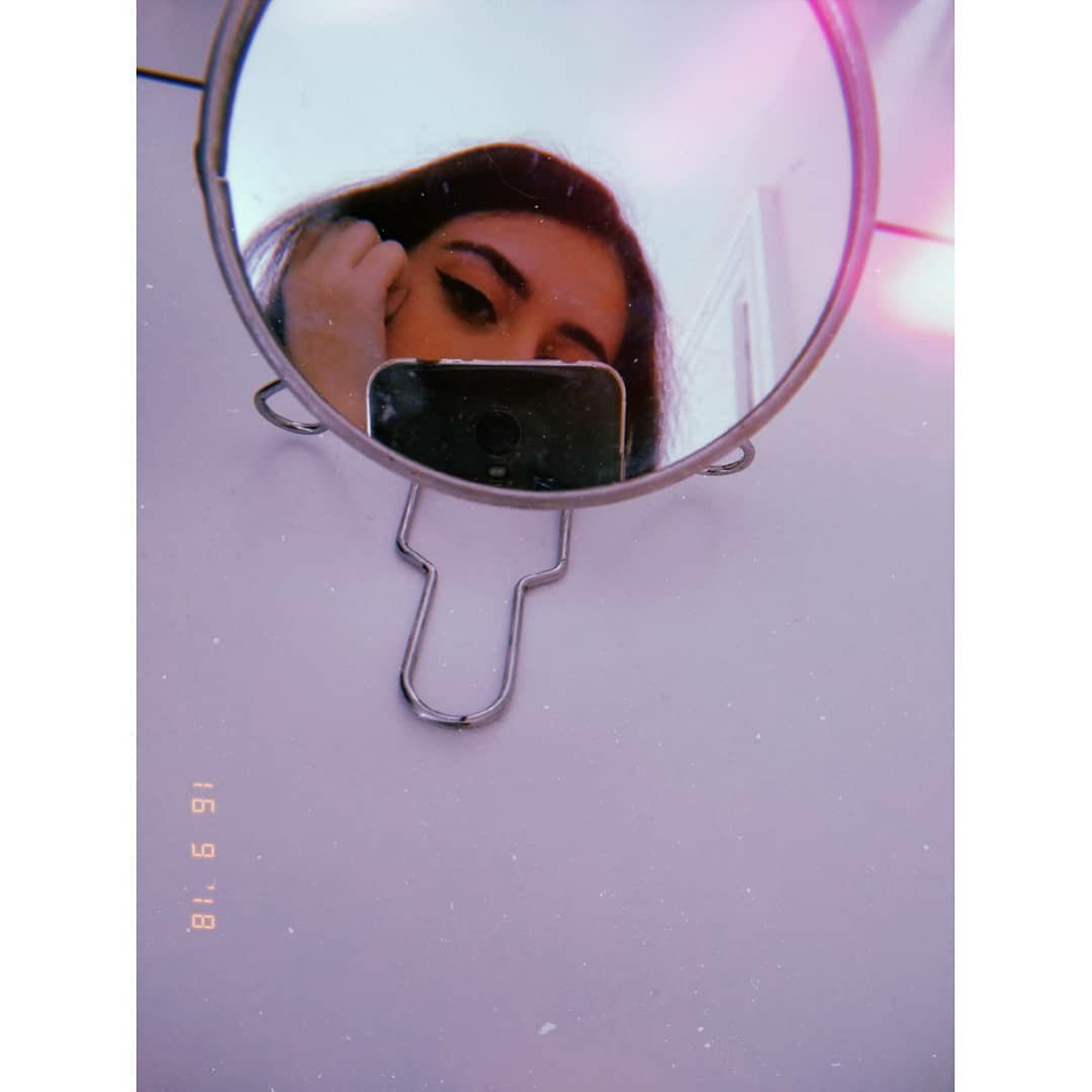 SC4RL3TWID0W's tweet photo. .  ·  · ✧  * .  . 　 Some people are magic, and some are just the illusion of it.| ·  *   ✫ * 　 ✧ *　　　* .  . 　✷  
  . 　　　   *   ✧ 　
　  . #ARMYSeIcaDay #arsd @BTS_twt https://t.co/nwhUWa1ihO