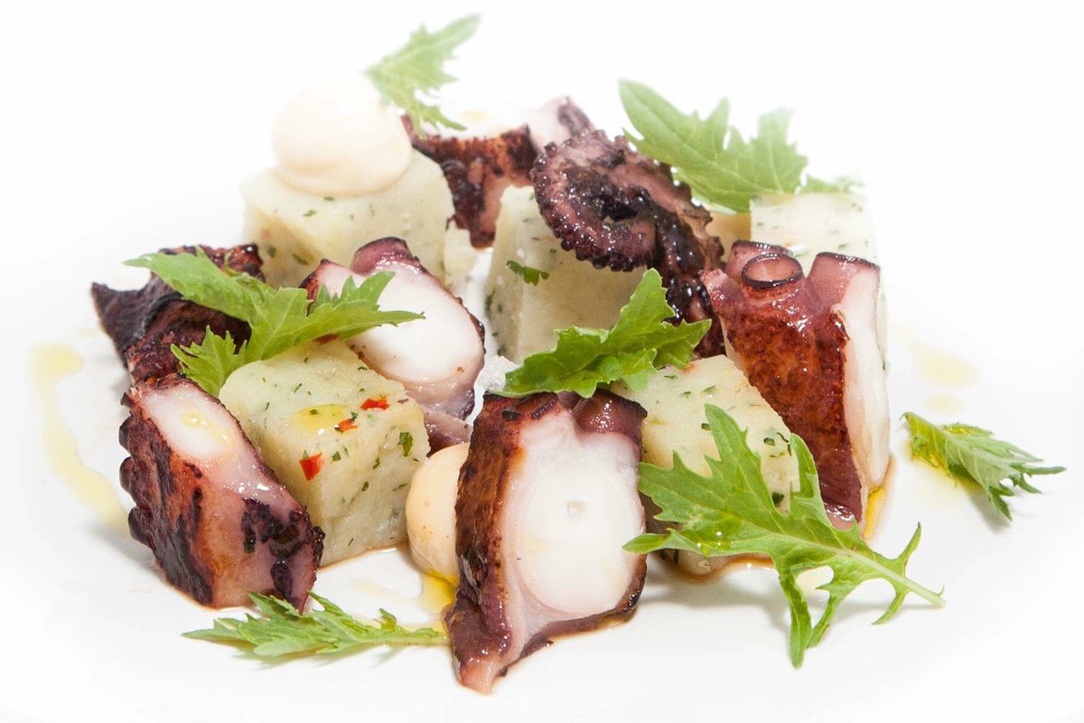 BarThonet's tweet photo. "Grilled octopus with “causa”and citrus-mashed potatoes". One of our most successful dishes! Book your table and discover the essence of Grill Room Bar Thonet! Visit our website https://t.co/oGmDd3NCVk

#food #foodie #foodiebarcelona #foodlover #foodlovers #restaurantedetapas https://t.co/uXQO2vab2G