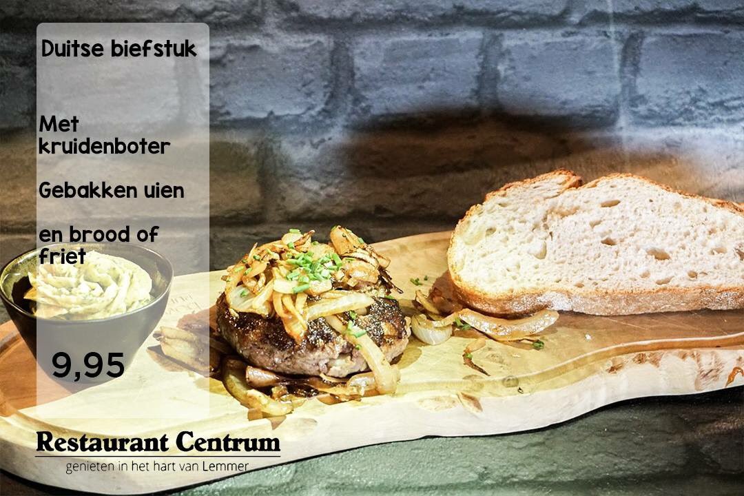 De Special van deze week:

Een heerlijk, malse, Duitse biefstuk!
Geserveerd met gebakken uien, kruidenboter met brood of friet.

Afhalen? Dat kan! Geef ons een belletje of bestel ter plekke. #lunch #lekker